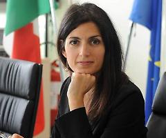 Dalla Raggi pi&ugrave; suolo pubblico per bar, ristoranti e librerie