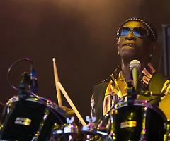 Addio al leggendario batterista Tony Allen, padre degli Afrobeat