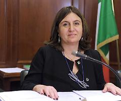 Catalfo: dal Governo bonus anche per le badanti e reddito di emergenza
