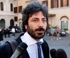 Furbetti dei bonus, la Camera non sa come chiedere i nomi
