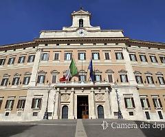 Coronavirus: «La Camera è un focolaio, così non si può andare avanti»
