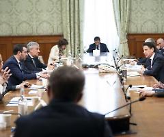 Conte apre al tavolo con le opposizioni sull'emergenza Covid