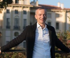 I colpi di testa di Renzi non piacciono ai parlamentari di Italia Viva, Comencini: «Non è tempo di crisi al buio ma di responsabilità»