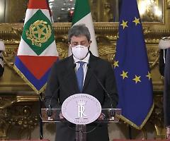 Crisi di governo, l'Italia appesa a Fico
