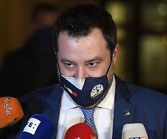 È scontro nel Governo sulle riaperture