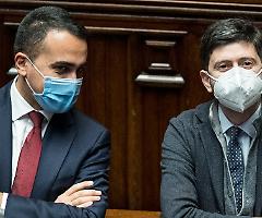 Di Maio e Speranza aprono ai turisti stranieri