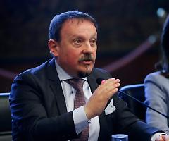 I CAREGIVER FAMILIARI SONO ESCLUSIVAMENTE I CONGIUNTI E VANNO TUTELATI. LA PROPOSTA DI LEGGE REGIONALE A FIRMA DA GIAU, HA UN AMARO GUSTO ELETTORALE MA NON DA ALCUN SOLLIEVO ALLE FAMIGLIE.
