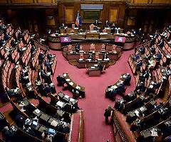 Avanti Draghi a colpi di fiducia, il Parlamento oramai è ai suoi piedi