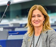 Il Tribunale europeo sospende l'obbligo del green pass per l'accesso all'Europarlamento