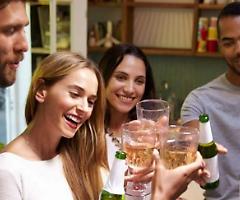 Super green pass, il "rimedio" di Draghi è peggiore del male: nascono gli "Home bar"