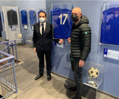 La maglia 17 di Re Cecconi al Museo del Calcio di Coverciano
