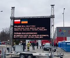 L'ambasciatrice polacca a Roma: «Vogliamo garantire la permanenza sicura e a lungo termine dei rifugiati in Polonia»