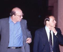 23 anni fa ad Hammamet si spegneva Bettino Craxi, il ricordo di Berlusconi e il monito sull'uso politico della giustizia
