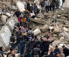 Terremoto in Siria e Turchia, sale a 1400 il numero dei morti. Allarme tsunami rientrato sulle coste della Puglia, della Calabria e della Sicilia 
