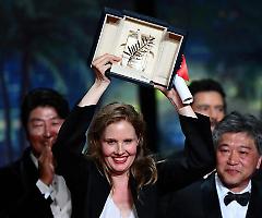 La "caduta" di Justine Triet piace a Cannes: “Anatomie d’une Chute” conquista la Palma d'oro