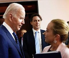Biden neppure si cura della ossequiosa Meloni per il consulto dei grandi sulla Russia