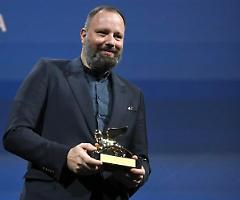 “Poor Things” per un fantastico Yorgos Lanthimos, vincitore del Festival del Cinema di Venezia