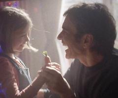 Dopo la pesca e la noce, ecco la carota: che ci rappresenta Esselunga col suo nuovo spot?
