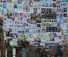 Non tutti vogliono combattere e morire in Ucraina: 94.500 dicono no a Zelensky