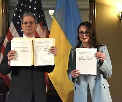 Trump si prende le terre rare dell'Ucraina: &laquo;Avremo pi&ugrave; di quanto abbiamo speso&raquo;. E senza garanzie di sicurezza a Kiev