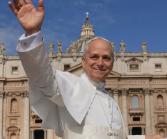 Leone XIV, il papa che diventa re