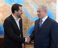Trump e Netanyahu danno fuoco al mondo e il centrodestra italiano tace: Salvini sta ancora dormendo?