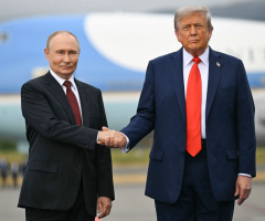 "Trump non ha perso ma Putin ha chiaramente vinto": le analisi internazionali sul summit ad Anchorage