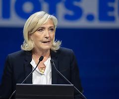 Venezuela, Le Pen fuori dal coro critica Washington: &ldquo;La sovranit&agrave; non &egrave; negoziabile&rdquo;