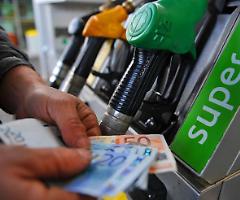 Taglio accise per tre settimane: perch&eacute; Adoc chiede riforme strutturali contro il caro carburanti
