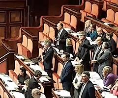 Premierato, rissa sfiorata al Senato tra Menia (FdI) e Croatti (M5S)