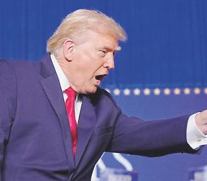 Destra e sinistra in America concordano: "Trump &egrave; un folle squilibrato"