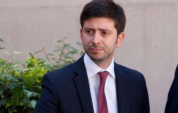 Vaccino anti Covid, Speranza: «Si parte a gennaio con 10 milioni di dosi»