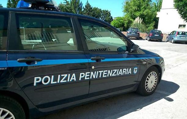 Carceri: ennesima aggressione.  Questa volta a Torino, a farne le spese un agente con 15 giorni di prognosi. Beneduci (Osapp): «Situazione intollerabile»