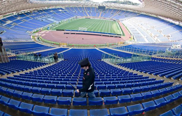 Calcio, il 64% degli italiani dice no alla ripresa dei campionati