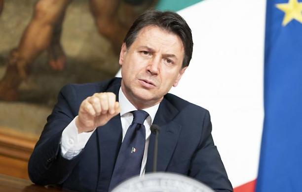 Le cravatte di Conte? Sono calabresi