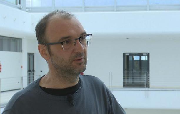 Iss, Merler: «Con la riapertura anche dei ristoranti, contagio sopra la soglia epidemica»