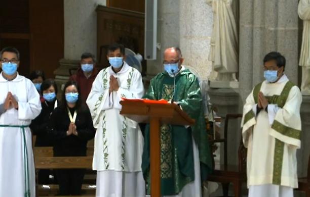 Accordo tra Governo e vescovi: via libera alle messe dal 24 o dal 31 maggio