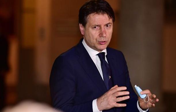 Conte ricorda Moro citandolo: «Ripartire significa ricostruire, tutti insieme»