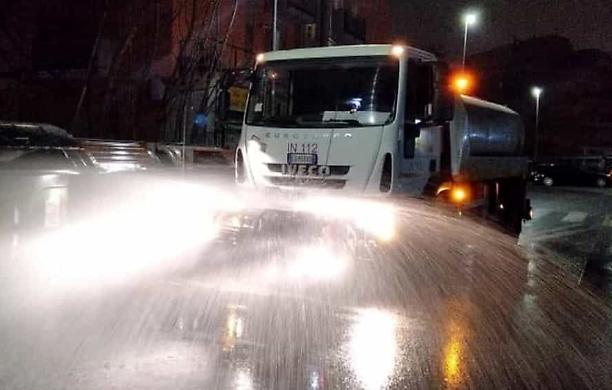 Organizzazione Mondiale Sanità: disinfettare le strade contro il Coronavirus è inutile e pericoloso