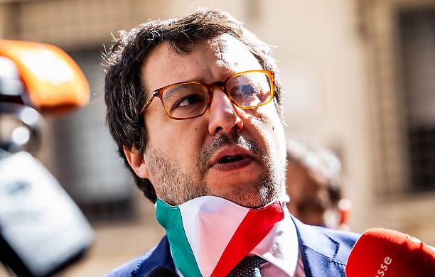 No del Senato per il processo a Salvini, col soccorso dei renziani