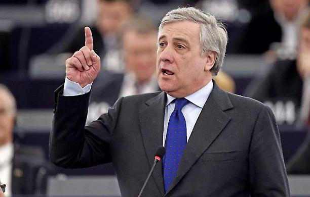 Regionali, per Fitto arrivano in Puglia Salvini e Tajani che prenota la presidenza del Consiglio