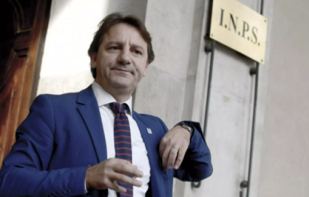 Al presidente 5 Stelle Tridico la Catalfo e Gualtieri raddoppiano lo stipendio a 150mila euro l'anno: con effetto retroattivo