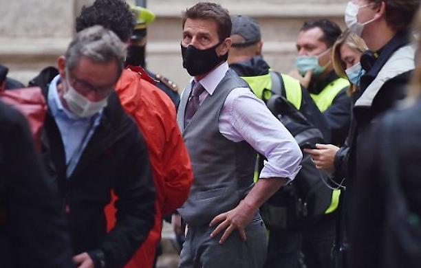 Il Coronavirus blocca anche la "Mission Impossible" di Tom Cruise a Venezia