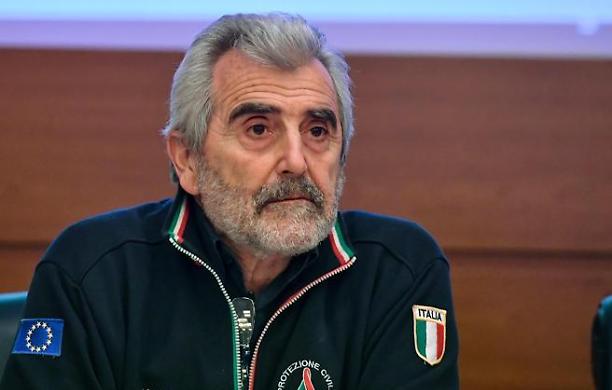 Coronavirus, Miozzo (Cts): «Scordatevi il cenone di Natale»