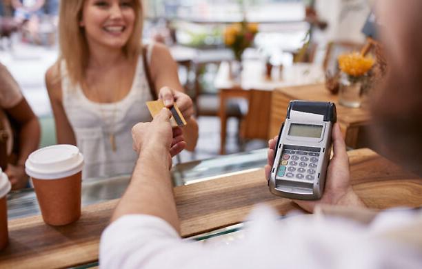 Cgia di Mestre: da Bolzano alla Puglia «il cashback è un regalo per i ricchi pagato con i soldi di tutti»