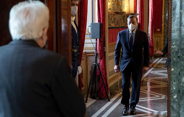 Draghi atteso al Colle, tra oggi e domani