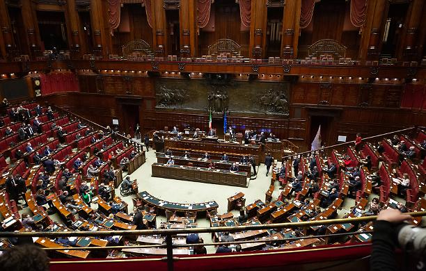 Via libera al voto in autunno: 20milioni gli italiani alle urne in 1.293 i Comuni