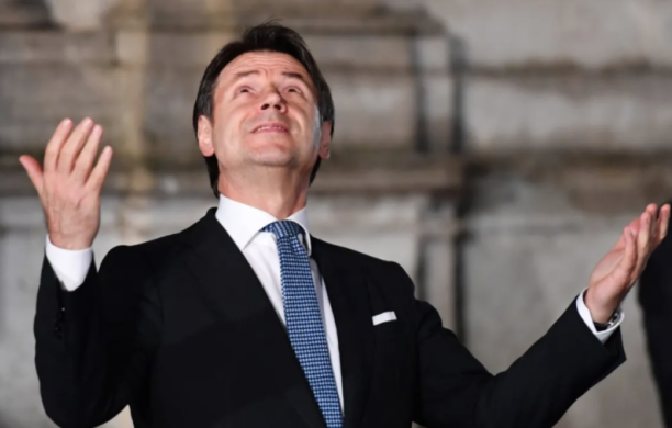 Fronda contro Conte nei 5 Stelle, si alza la tensione sulla manovra e per il Colle