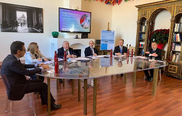 Non bastano infrastrutture senza capitale, la sfida del tavolo nazionale sulla mobilità sostenibile