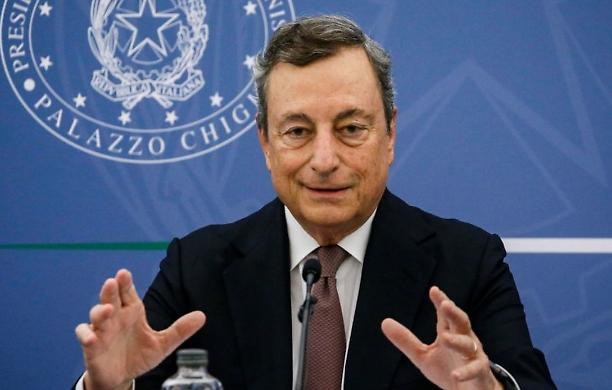 Draghi e lo scippo dell'acqua pubblica dietro l'Abracadabra della pandemia